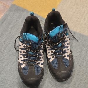 Women's Black and Blue Athletic Shoes